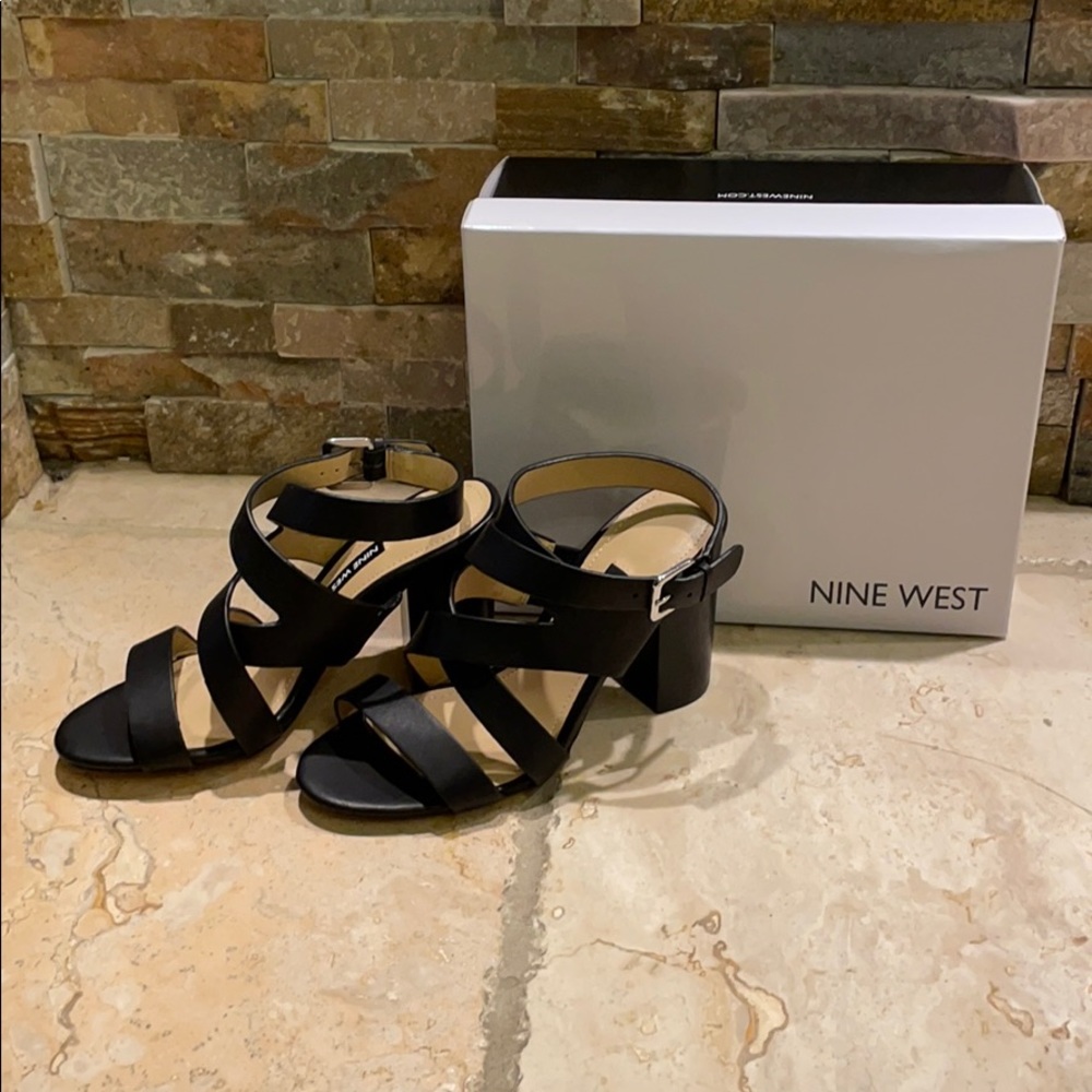 Nine West, Block heels, Black, size 6, NWT